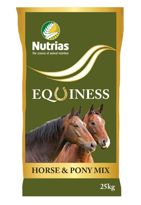 Nutrias-Equiness-Horse-and-Pony-Mix
